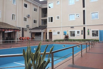 the crib serviced apartment