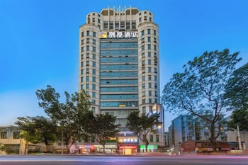 trendy romantic hotel guangzhou beijing road pedestrian street haizhu square metro station branch