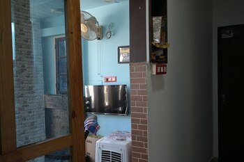 rajawat stay dehradun
