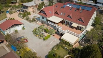le rose suites and park hotel budapest