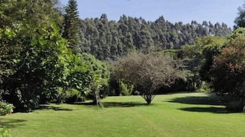 Victoria Ridge Hotel Laare,,3 star