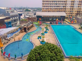 enjoyable spacious 2br space at apartment teluk intan