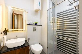 limewood signature huda city centre
