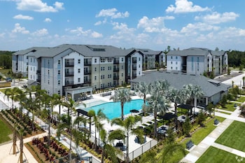 adeline apartments 15m to parks pet friendly free parking by heavenly homes