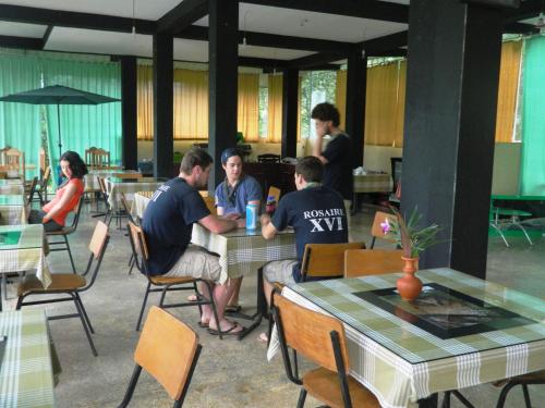 Birds Paradise Hotel,Kalawana>>Galle,3 star