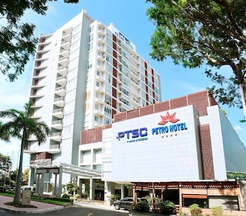 petro hotel