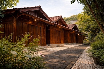 Dapur Alit Villas,,3 star