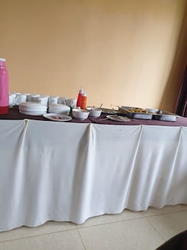 Wave Crest Castle Hotel Wote,,3 star