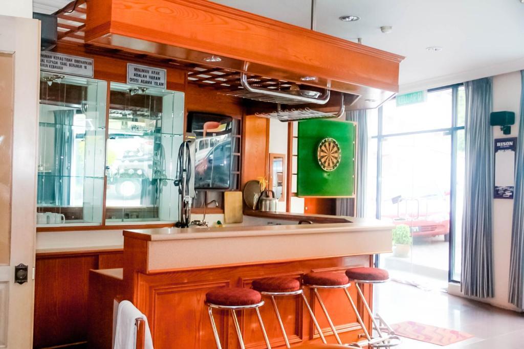 Hotel Rainbow,Cameron Highlands>>Brinchang,2 star