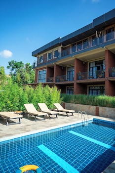 Zondela House,,3 star