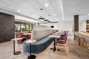 home2 suites by hilton irving dfw airport north