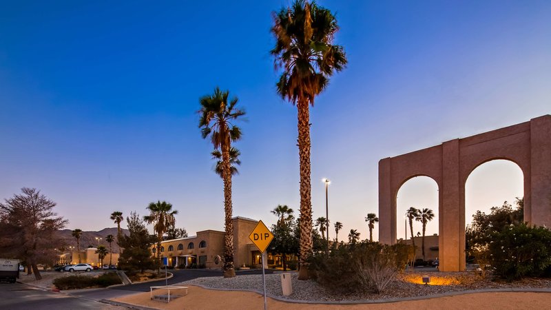 Surestay Plus By Best Western Twentynine Palms Joshua Tree,Twentynine Palms>>Joshua Tree,3 star