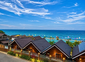 Eden Beach Resort Zambales,,4 star