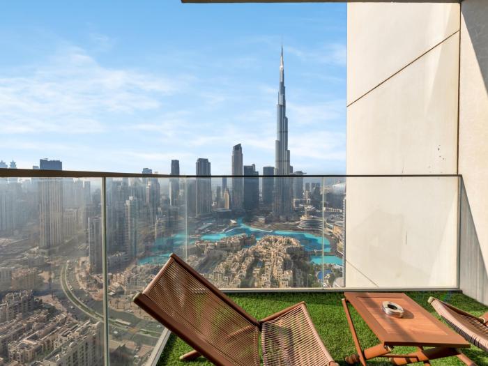 the luxe manor burj royale collection downtown dubai