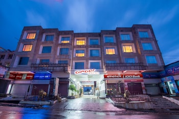 Ginger Katra,Asia Chowk,3 star