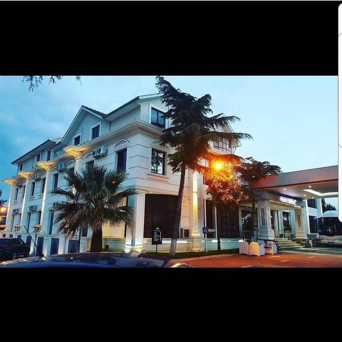 Univers,Elbasan County>>Elbasan,4 star