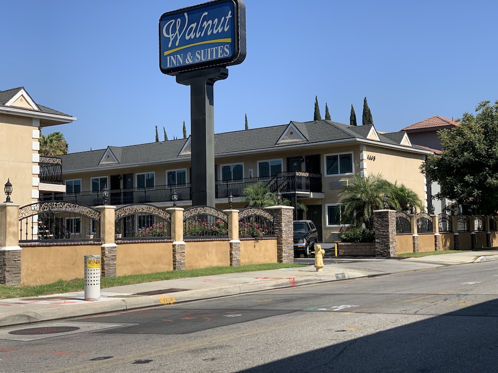 Walnut Inn & Suites West Covina,Los Angeles>>Covina,2 star
