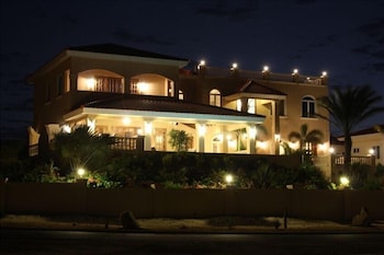 walking to the beach villa