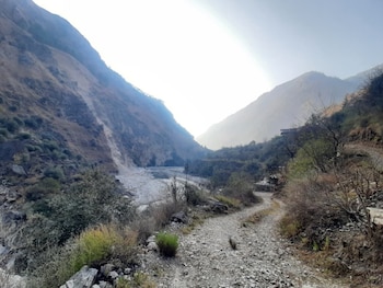 ronak happy stay river side camping