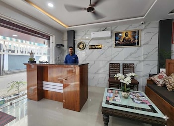 hotel the orchid plaza