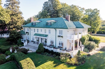 the belvedere inn and restaurant