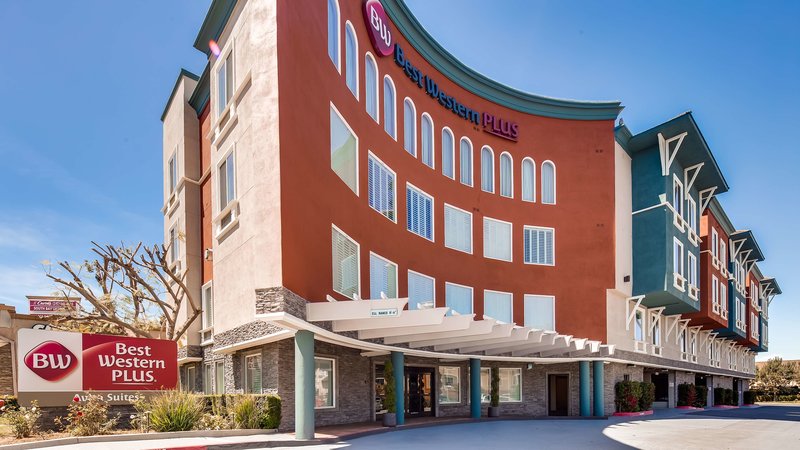 Best Western Plus Avita Suites,Los Angeles>>El Camino Village,3 star