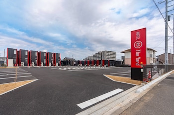 Hotel R9 The Yard Ushiku,,2 star