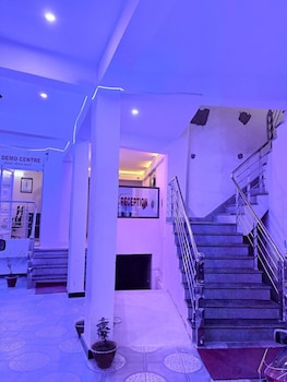 Aloraa Inn - Near Railway Station,,2 star