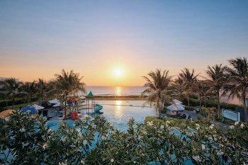 Sunrise Pool Villa Cam Ranh,,4 star