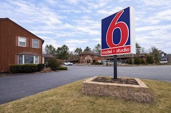 Studio 6 Lake George, Ny - Adirondacks,,2 star