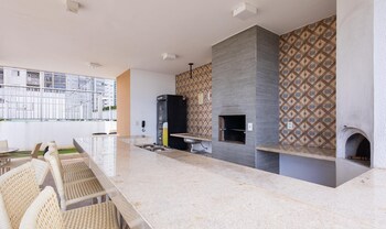 condominium w pool in a prime location in jardim goias wsls