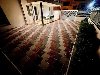 Aisha Apartment,,3 star