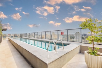 piscina gym and rooftop no jardins luxo