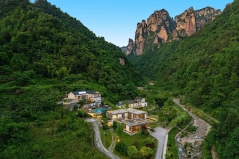 avatar peaks resort