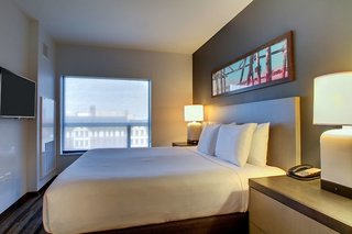 Hyatt House Chicago/Evanston,Evanston>>Chicago,4 star