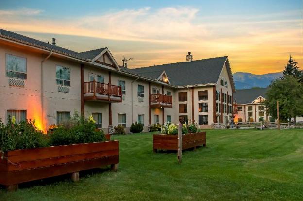 Best Western Plus Valemount Inn & Suites