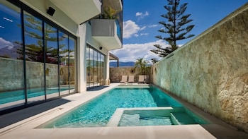 veranda hotel by mirage