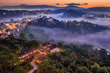 signature by m village the valley retreat a brand of modern village lifestyle