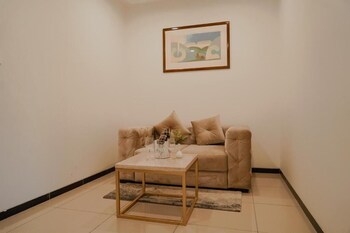 Arawali Ananta Elite,,4 star