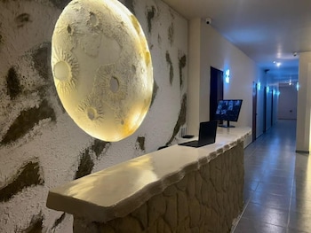 hotel kyros by 70