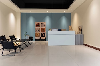 mira hotel apartments