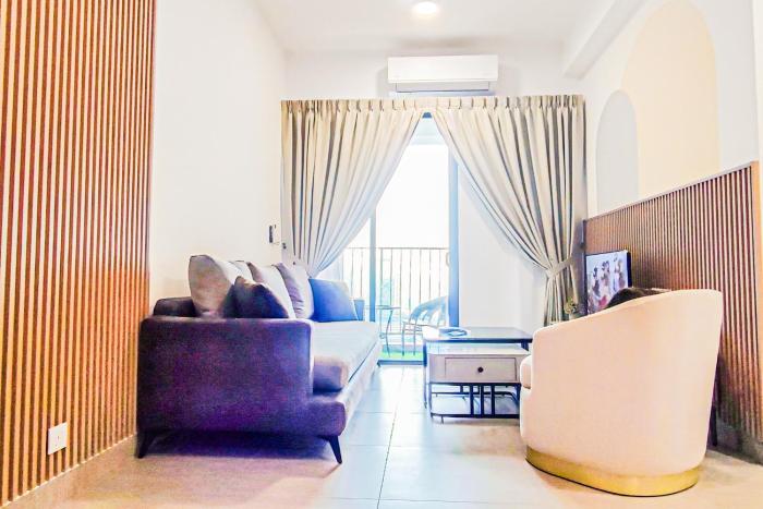 mall suite at sunsuria forum by hck