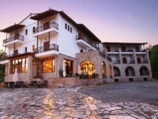 Mont Helmos Hotel