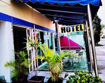 Hotel Vagabundo Expo Guadalajara,Guadalajara>>Chapalita,3 star