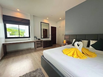 Utopia Naiharn By Nara,,4 star