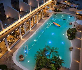 forest oxygen bar resort hotel