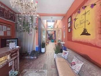 Hotel Los Faroles,,2 star