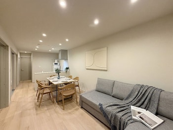 the sakai suite