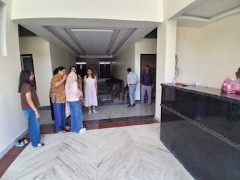 Papaya Leaf Resort Nathdwara,,2 star