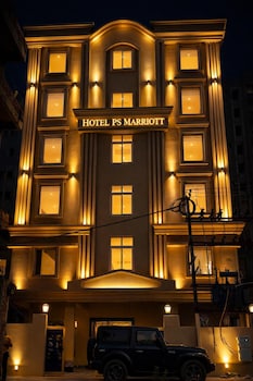 Ps Marriott Hotel,,2 star